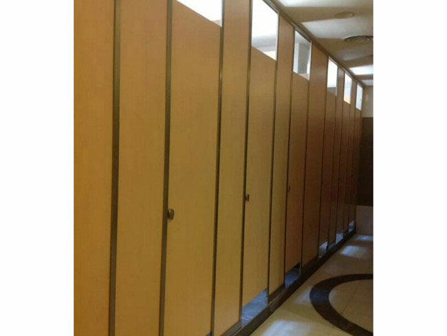 木质卫生间隔断