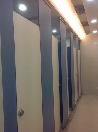 木质卫生间隔断