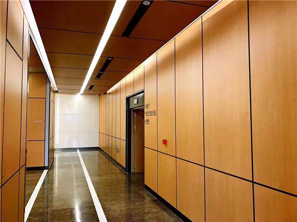 办公大楼走道挂墙板